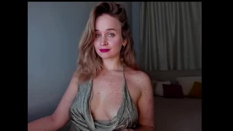 Snapshot of tony_and_alice chatting on 23, 12, 2024 Tony and Alice online show from 23, 12, 2024