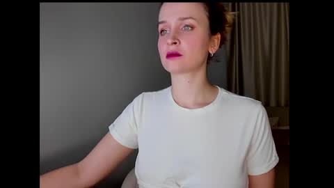 Snapshot of tony_and_alice chatting on 10, 2, 2025 Tony and Alice online show from 10, 2, 2025