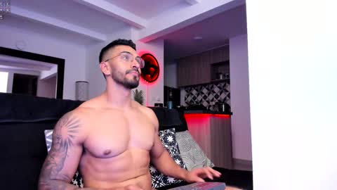 tony muscle1 online show from 7, 2, 2025