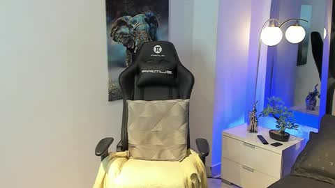 tony_petrov online show from 21, 9, 2025