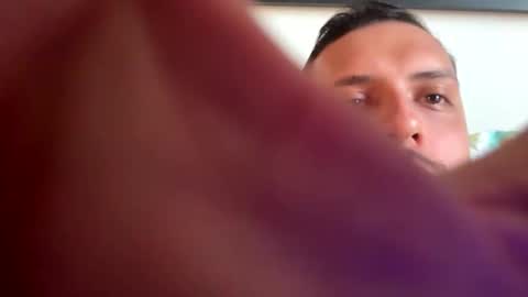 Tony independent model online show from 16, 12, 2025