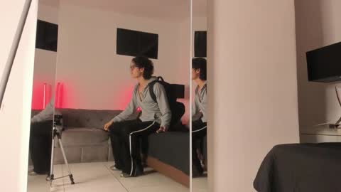 Tony Benedetti online show from 3, 2, 2026