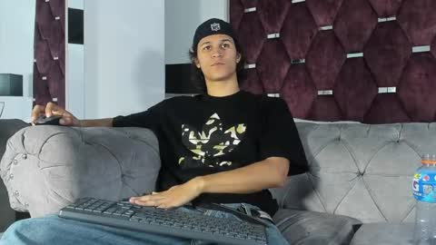 Tony Benedetti online show from 6, 4, 2026