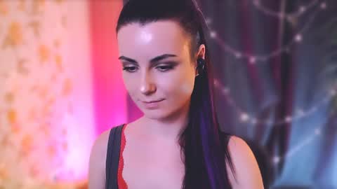 Snapshot of too_beautiful chatting on 10, 1, 2025 Elizabeth online show from 10, 1, 2025