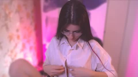 Snapshot of too_beautiful chatting on 27, 2, 2025 Elizabeth online show from 27, 2, 2025