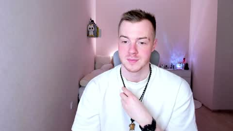 toohornyserj online show from 1, 2, 2025