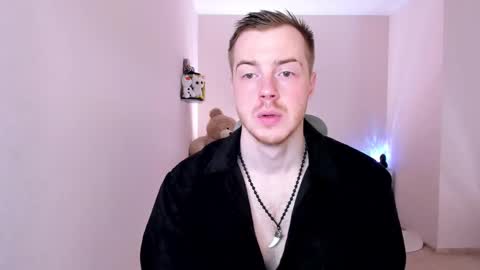 toohornyserj online show from 19, 2, 2025