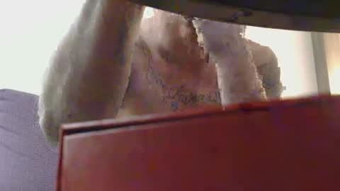 Snapshot of toomuchsmoke chatting on 12, 12, 2024 toomuchsmoke online show from 12, 12, 2024