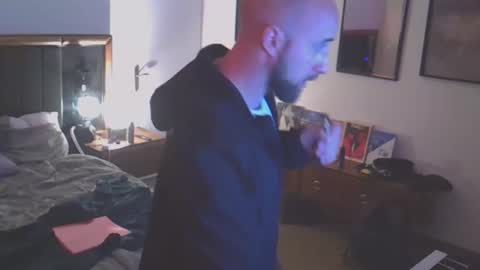 tootsybird online show from 29, 3, 2026