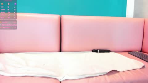 Snapshot of torimonroe_ chatting on 21, 12, 2024 Tori online show from 21, 12, 2024