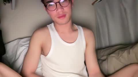 Snapshot of toshikaro0 chatting on 10, 2, 2025 Karo online show from 10, 2, 2025