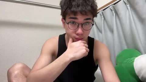 Snapshot of toshikaro0 chatting on 9, 3, 2025 Karo online show from 9, 3, 2025