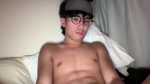 Snapshot of toshikaro0 chatting on 15, 11, 2025 Karo online show from 15, 11, 2025