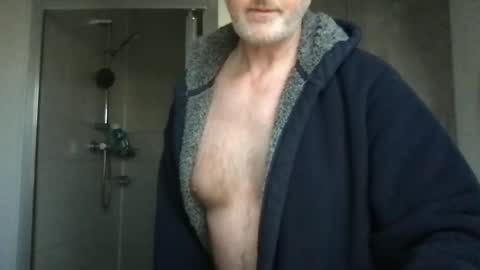 Archibald Leach online show from 3, 3, 2025