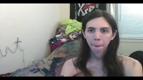 Snapshot of totalfuckingadorable chatting on 15, 6, 2026 Luna online show from 15, 6, 2026