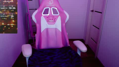   online show from 7, 12, 2024