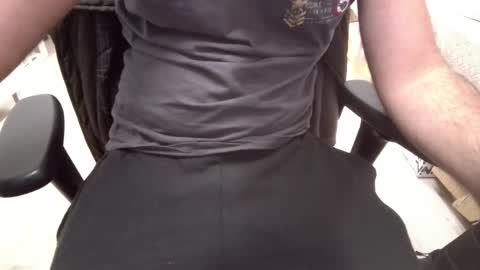 toumout222 online show from 15, 4, 2026