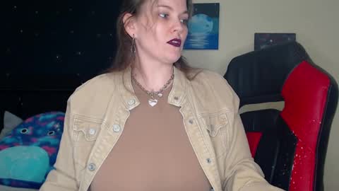 Lilly Miss Mistress Goddess Maam Queen Boss online show from 3, 1, 2025