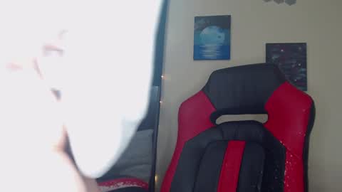 Lilly Miss Mistress Goddess Maam Queen Boss online show from 22, 1, 2025