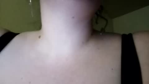 Snapshot of toxiclilly chatting on 23, 3, 2026 Lilly Miss Mistress Goddess Maam Queen Boss online show from 23, 3, 2026