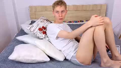 Max online show from 4, 7, 2026