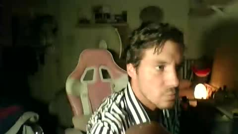 toyboysquirt online show from 25, 4, 2026