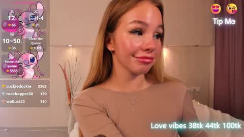 Tracy GMT2 Mon 3 AM - 4 PM Tue 3 AM - 4 PM Wed 3 AM - 4 PM Thur 3 AM - 4 PM Fri 3 AM - 4 PM online show from 4, 1, 2025