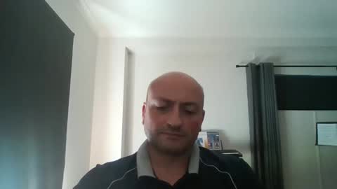 Snapshot of tradiedan2023 chatting on 2, 12, 2024 tradiedan2023 online show from 2, 12, 2024