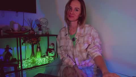 Hey my name is Kiri Kiri online show from 15, 1, 2025