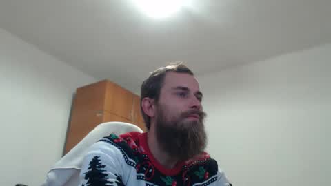 Snapshot of tralalabala chatting on 8, 10, 2025 Tralalabala online show from 8, 10, 2025