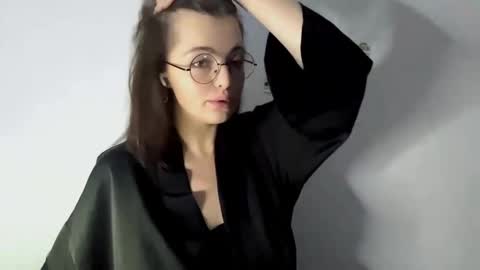 Amelia online show from 16, 9, 2025