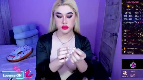 Snapshot of transsalawahan chatting on 25, 2, 2025 BELLA online show from 25, 2, 2025