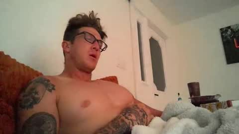 Snapshot of trash_man1989 chatting on 23, 11, 2025 trash_man1989 online show from 23, 11, 2025