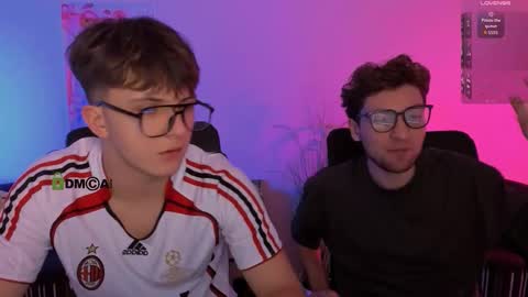 Travis online show from 20, 12, 2025