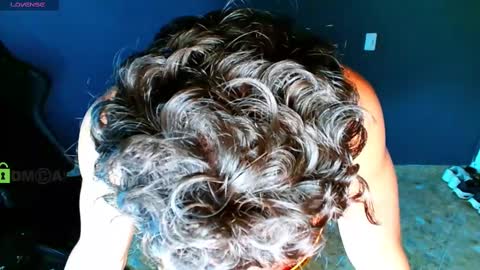 TRAVIS. online show from 13, 2, 2025