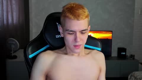 travisrivas online show from 8, 3, 2025