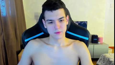 travisrivas online show from 12, 3, 2025