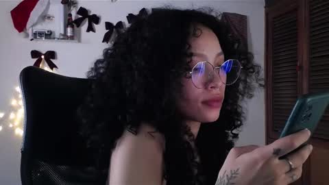 Emily online show from 10, 12, 2024