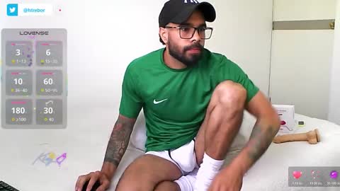 Snapshot of treborshunter chatting on 17, 2, 2026 Hunter man online show from 17, 2, 2026