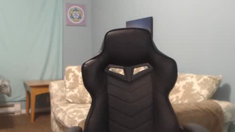 TreeJeanne online show from 12, 1, 2025