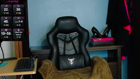 TreeJeanne online show from 8, 10, 2025