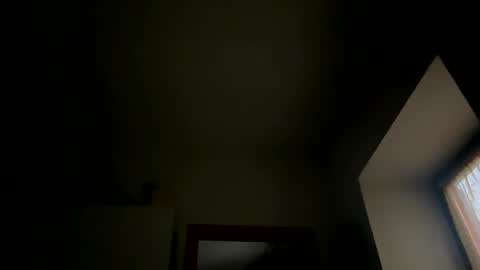 trembi1234 online show from 28, 1, 2025