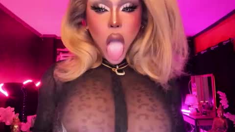 Jade online show from 9, 11, 2025