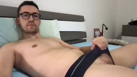 trevor_x2 online show from 23, 12, 2024