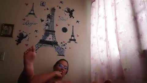 Snapshot of triana_bell chatting on 12, 5, 2026 triana_bell online show from 12, 5, 2026