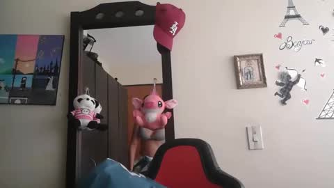 Snapshot of triana_bell chatting on 25, 5, 2026 triana_bell online show from 25, 5, 2026