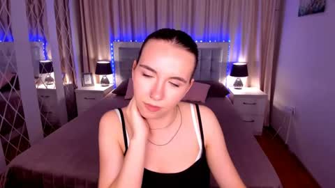 TriciaDaisy online show from 3, 8, 2026