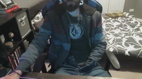 J online show from 6, 12, 2024