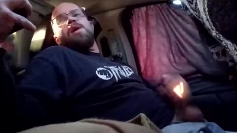 triller402 online show from 25, 3, 2026