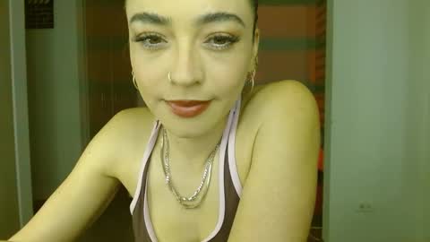 Snapshot of trinity_prestige chatting on 10, 2, 2025 TRINITY online show from 10, 2, 2025